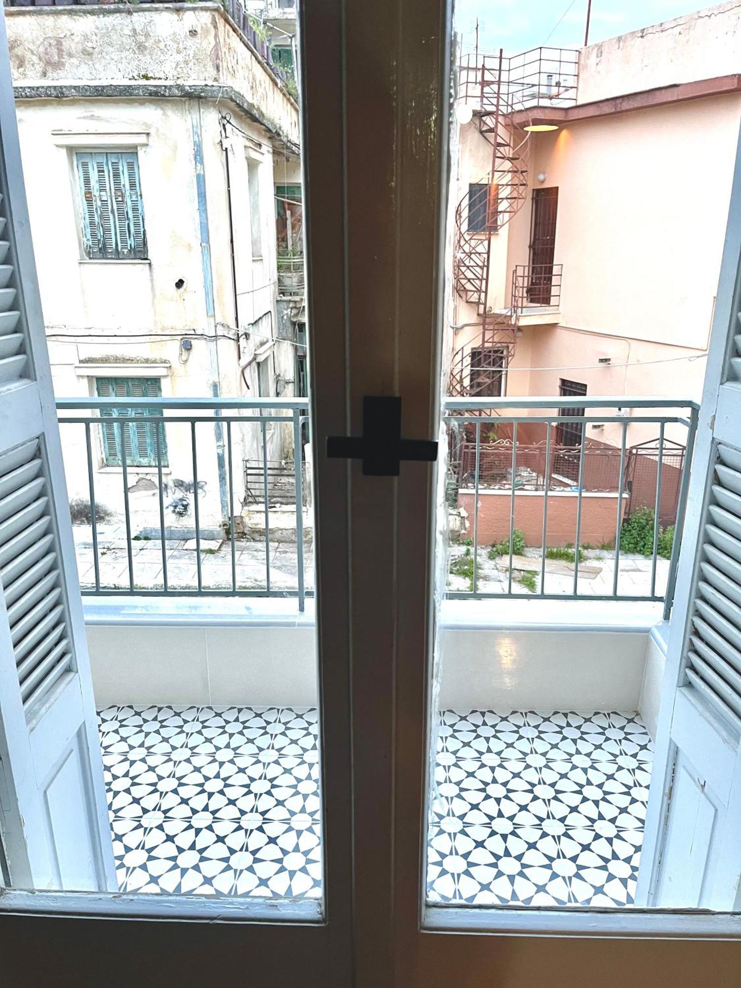 Retro Apartment Patras Zewnętrze zdjęcie